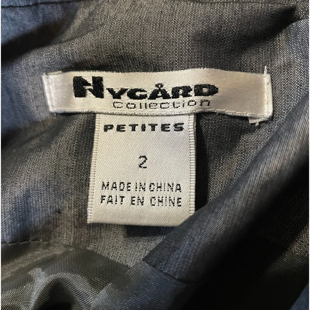🩶 Stylish NYGARD Collection Women’s Jacket Size 2P Bluish Grey Tailored Fit EUC